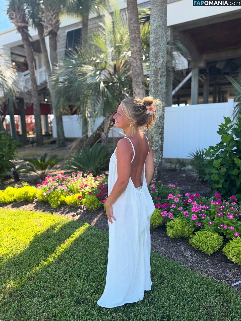 maci-carter / macimccarley Nu OnlyFans  Foto vazada #8