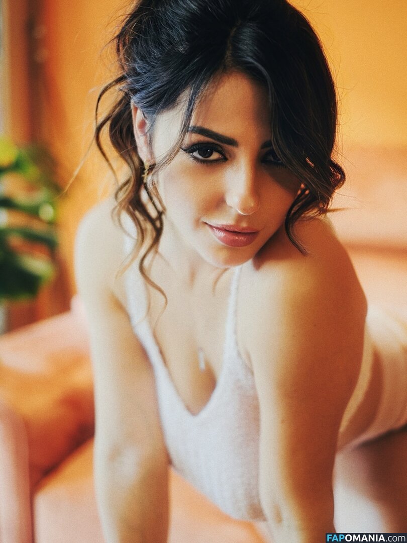 Maddalena Cabizzosu / madame_x_93 / madamex93 Nu OnlyFans  Foto vazada #5