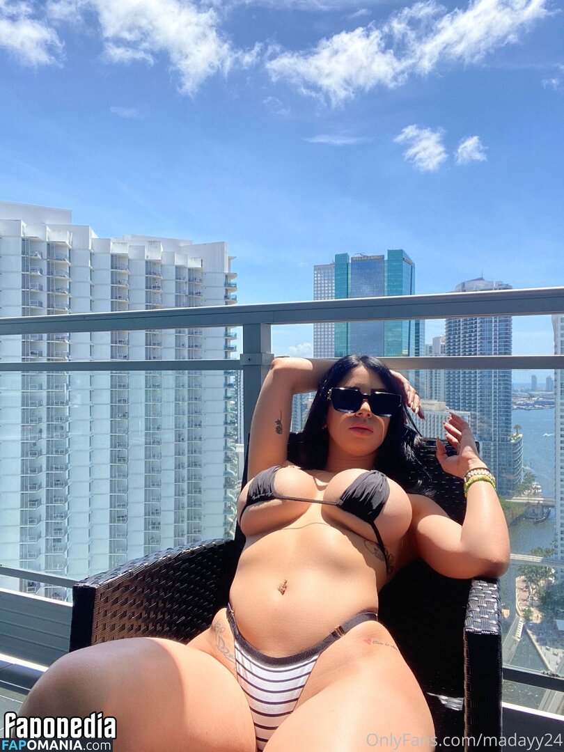 madayy24 Nu OnlyFans  Foto vazada #2