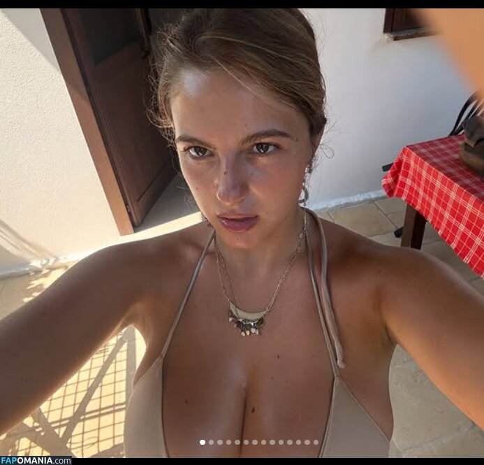 Madda Alberani / maudalein Nu OnlyFans  Foto vazada #1