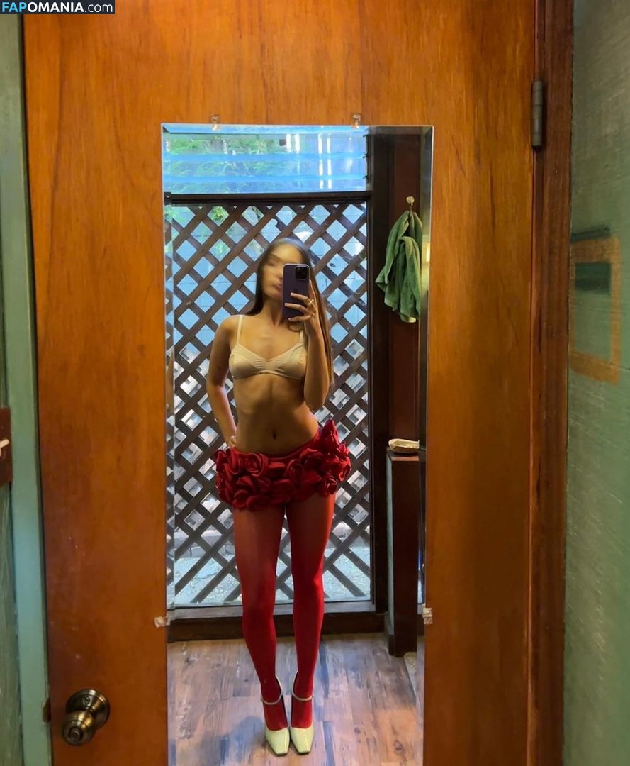 Maddie Ziegler / maddieziegler Nu OnlyFans  Foto vazada #5