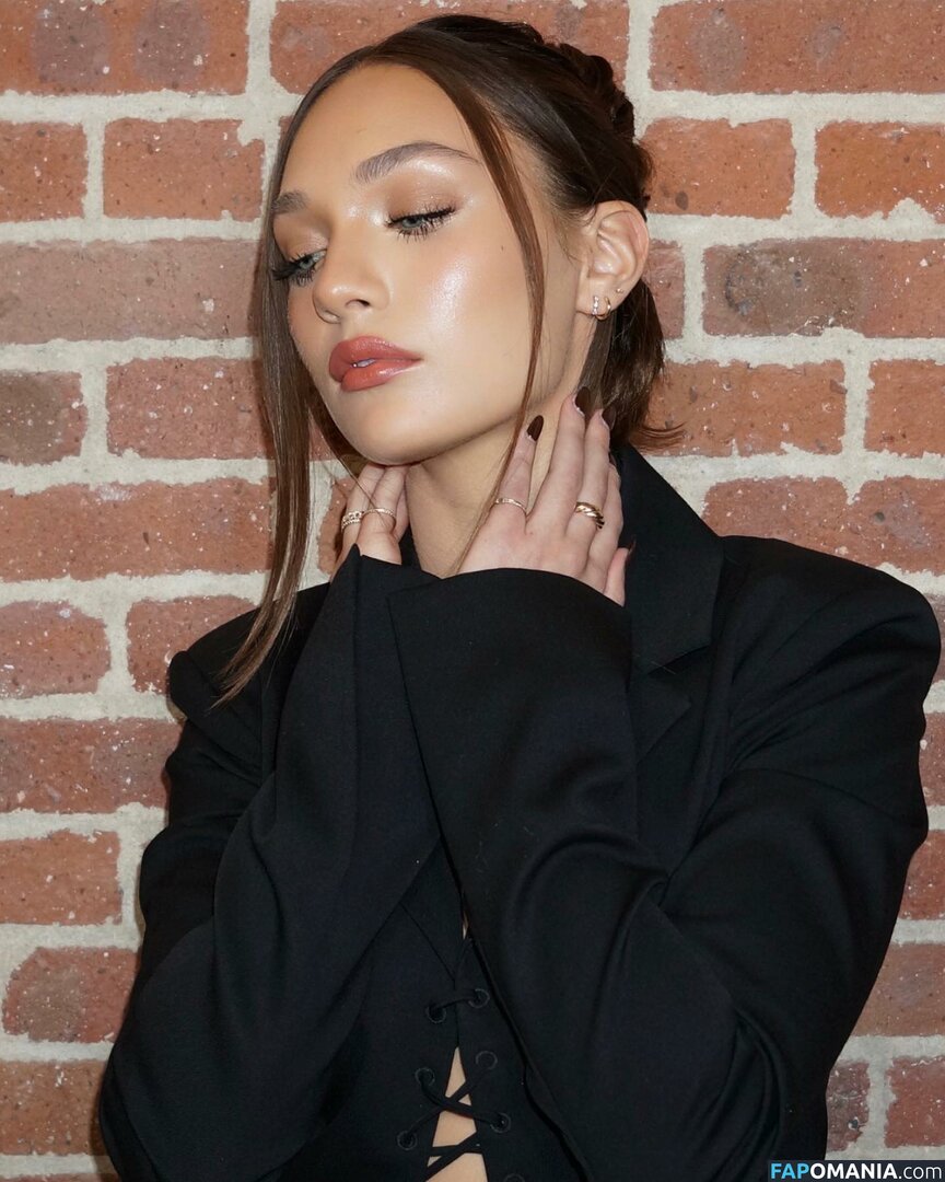 Maddie Ziegler / maddieziegler Nu OnlyFans  Foto vazada #124