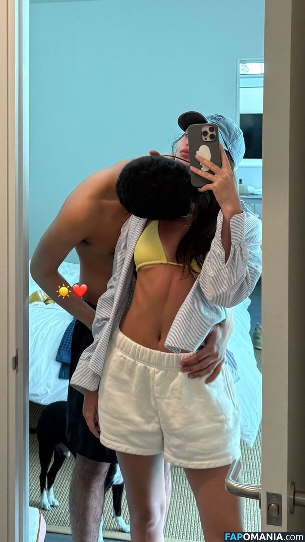 Maddie Ziegler / maddieziegler Nu OnlyFans  Foto vazada #781
