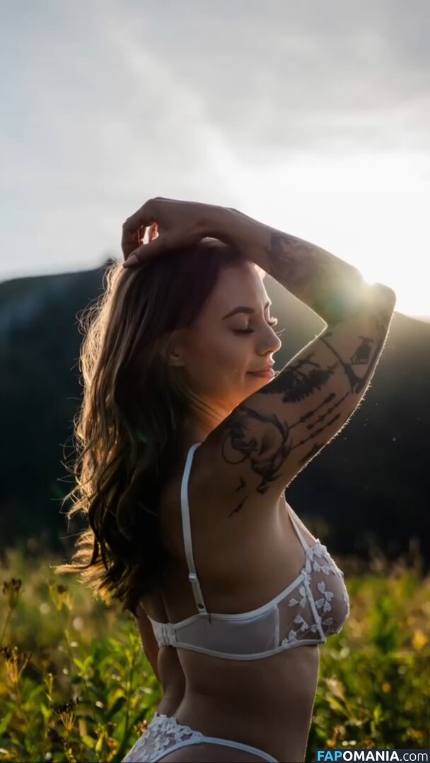 Maddison Noel / maddison.noel / madinoelll Nu OnlyFans  Foto vazada #23