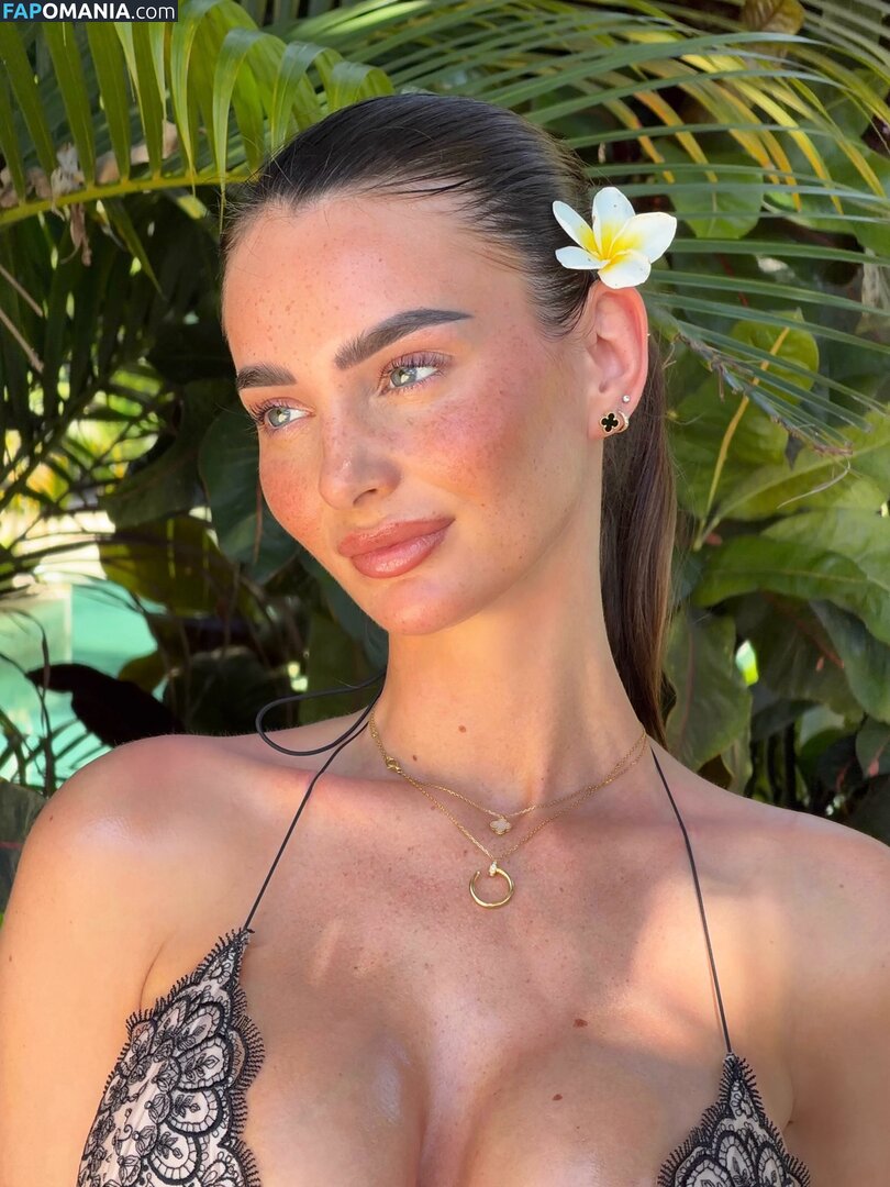 Maddy Cheary / https: / maddycheary Nu OnlyFans  Foto vazada #26