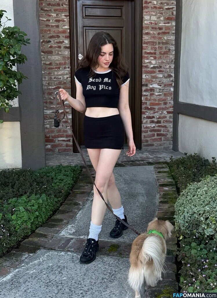 Madeleine Byrne / madeleinebyrnee Nu OnlyFans  Foto vazada #12