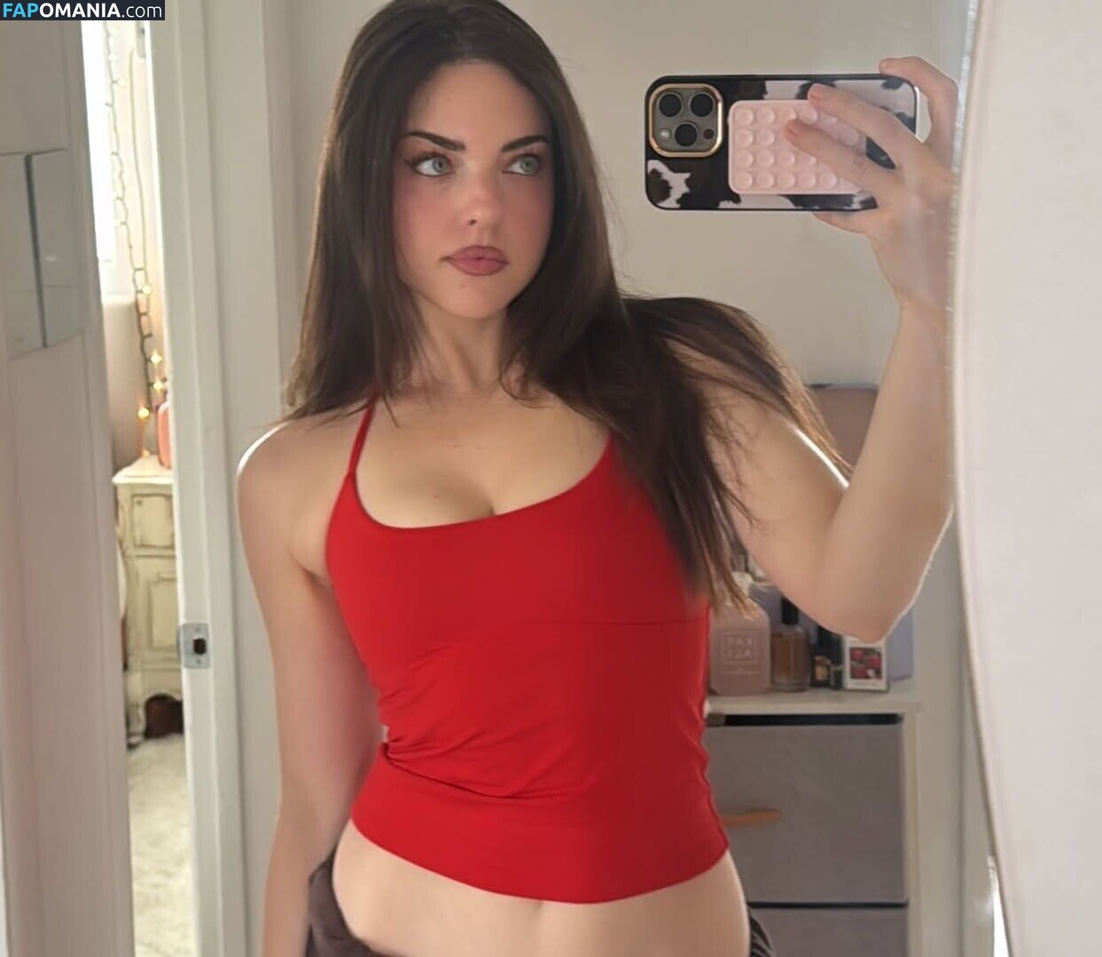 Madeleine Byrne / madeleinebyrnee Nu OnlyFans  Foto vazada #15