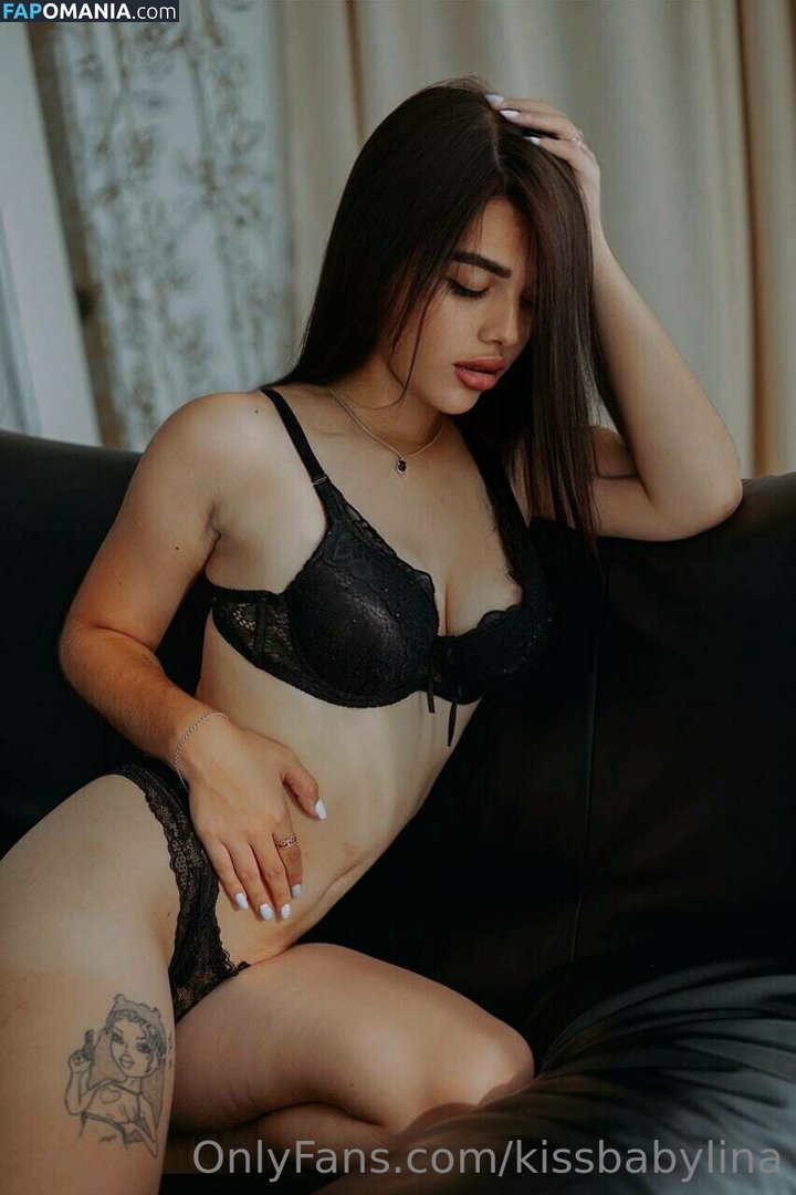 madina_muslim_x / u__m__x Nu OnlyFans  Foto vazada #1