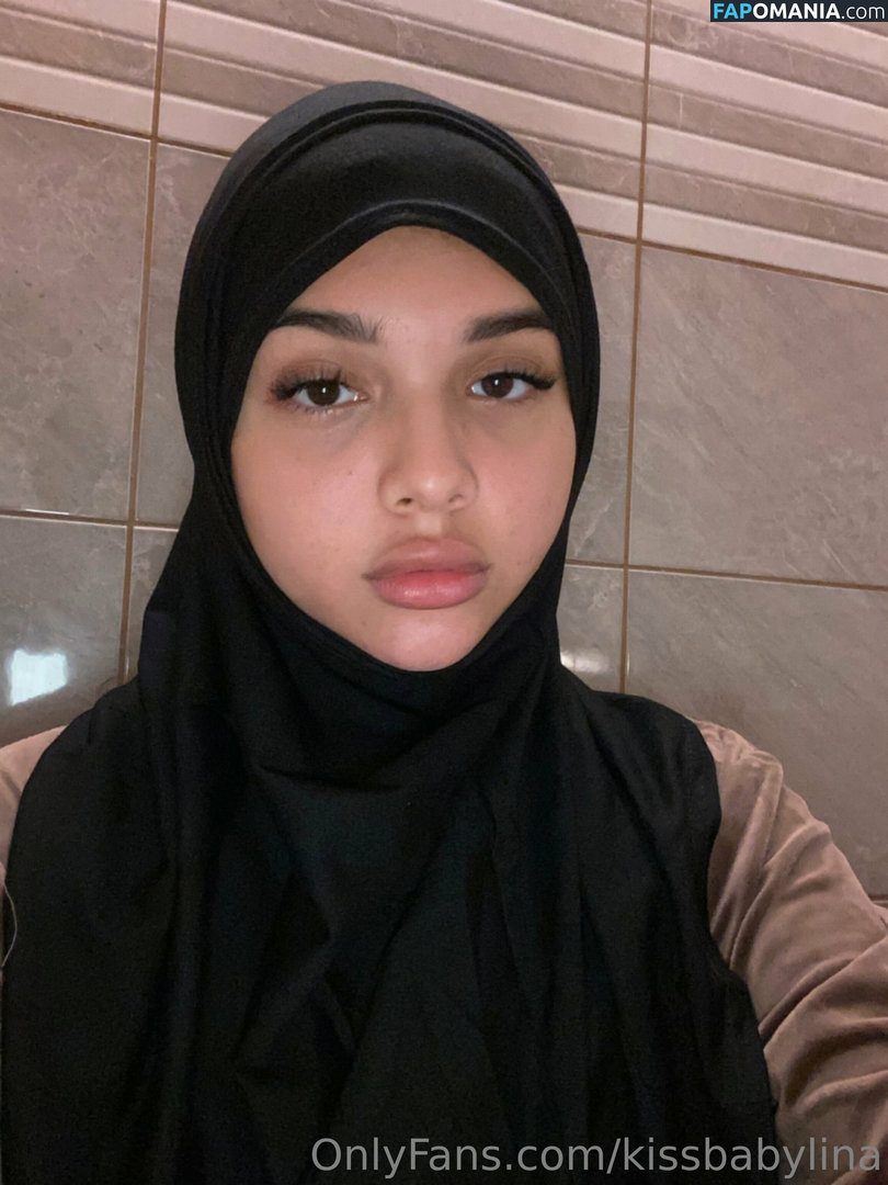 madina_muslim_x / u__m__x Nu OnlyFans  Foto vazada #2