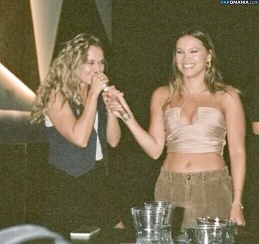 Madison Iseman / itsmsmadi / madisoniseman Nu OnlyFans  Foto vazada #69