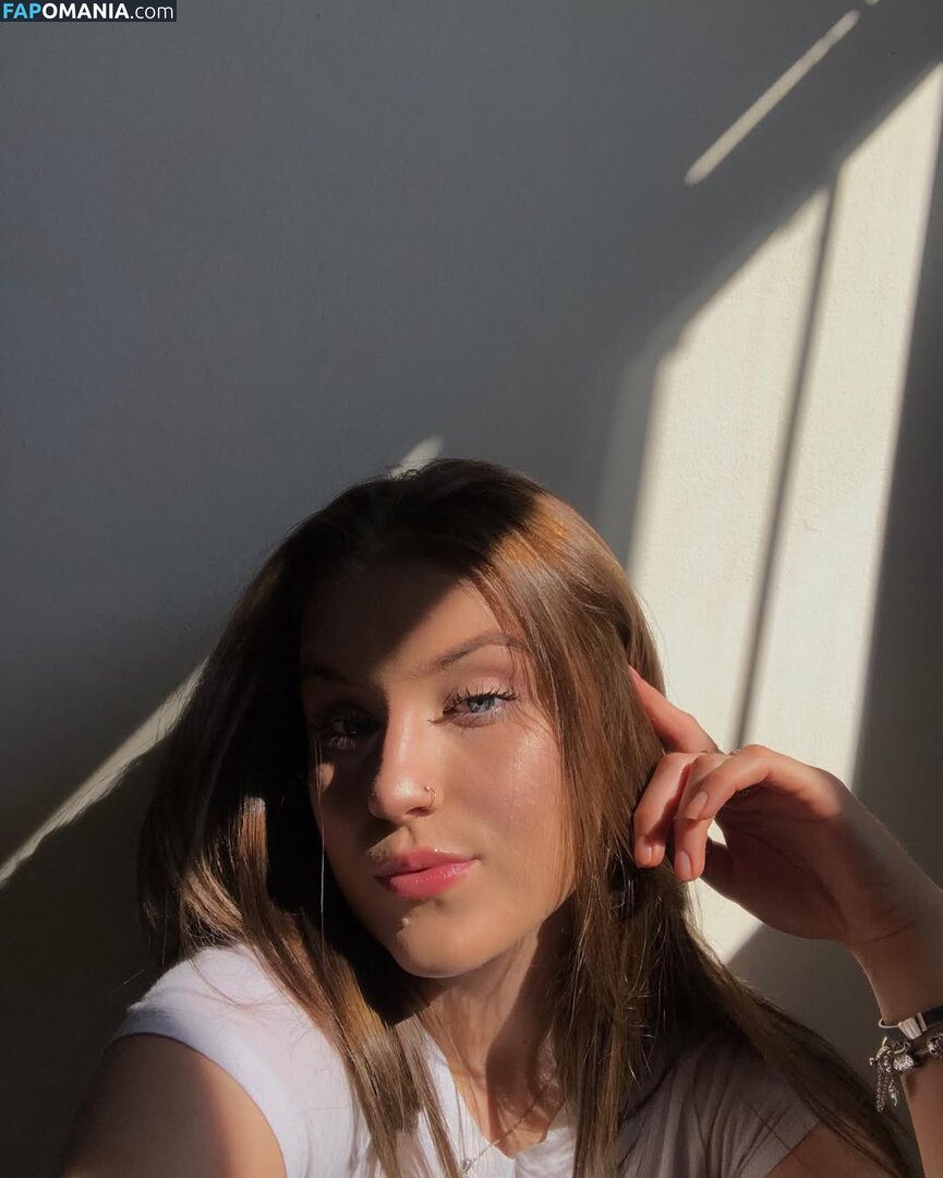 Madisun Sullivan / https: / madisunsky3 / madisunsullivan Nu OnlyFans  Foto vazada #40