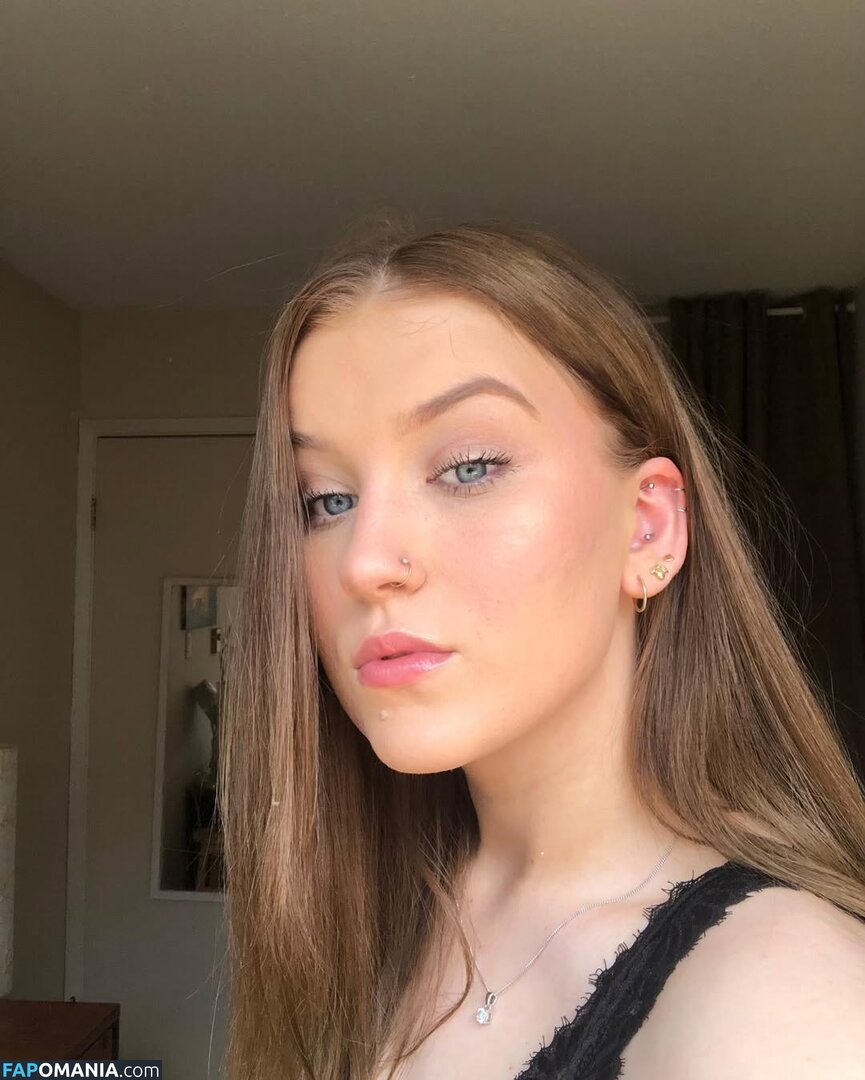 Madisun Sullivan / https: / madisunsky3 / madisunsullivan Nu OnlyFans  Foto vazada #47