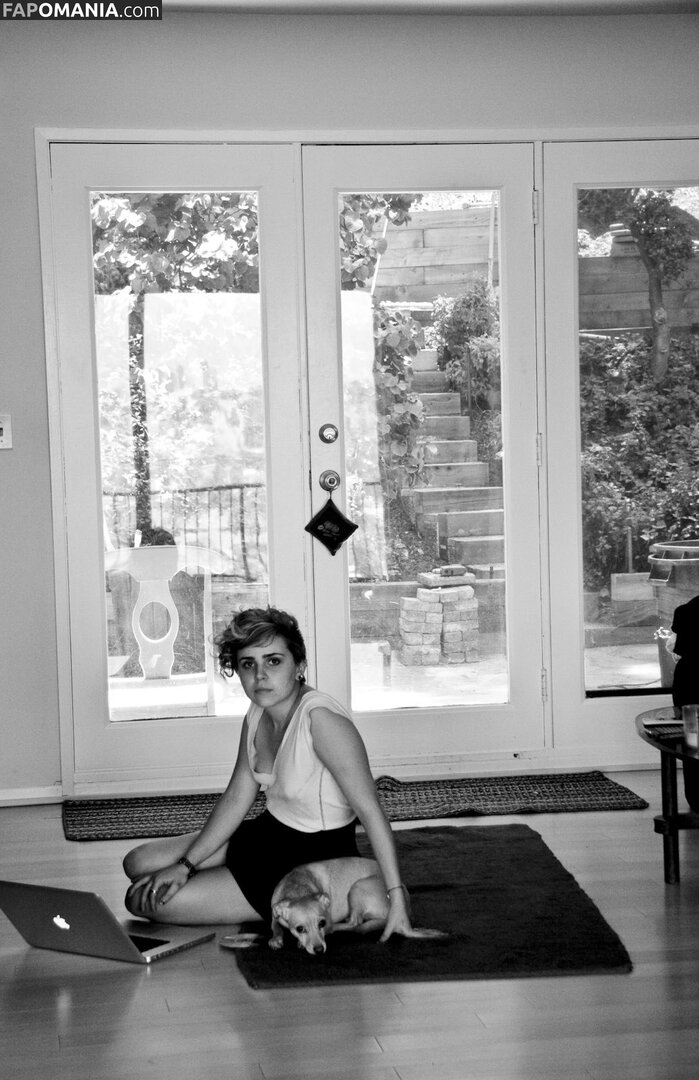 Mae Whitman / mistergarf Nu OnlyFans  Foto vazada #1