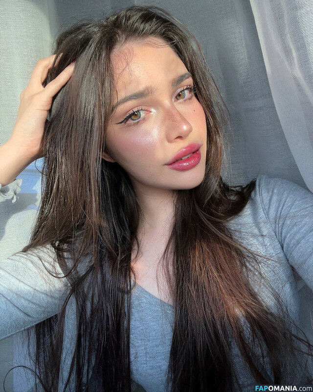 Mahiye Selin / selin.egmn / selin.z Nu OnlyFans  Foto vazada #1