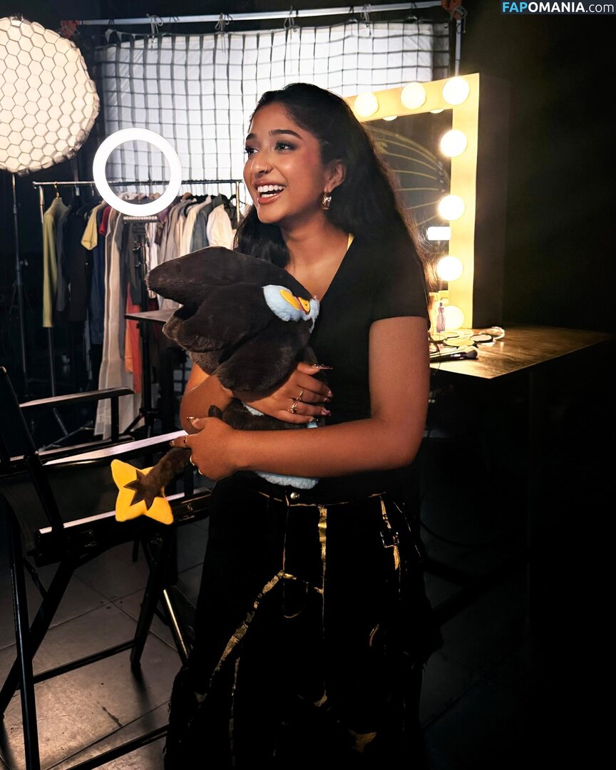 Maitreyi Ramakrishnan / maitreyiramakrishnan / ramakrishnannn Nu OnlyFans  Foto vazada #3