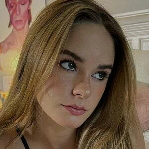 Makenzie Raine