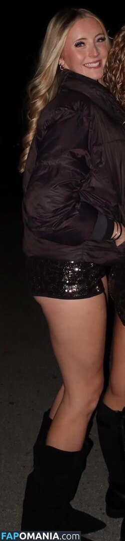 Maleah Mutterback / mmutterback Nu OnlyFans  Foto vazada #1