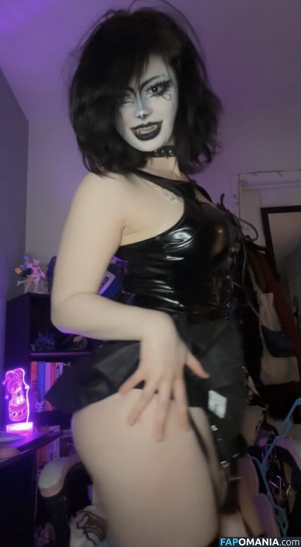 malmalirl / meowingmal Nu OnlyFans  Foto vazada #2