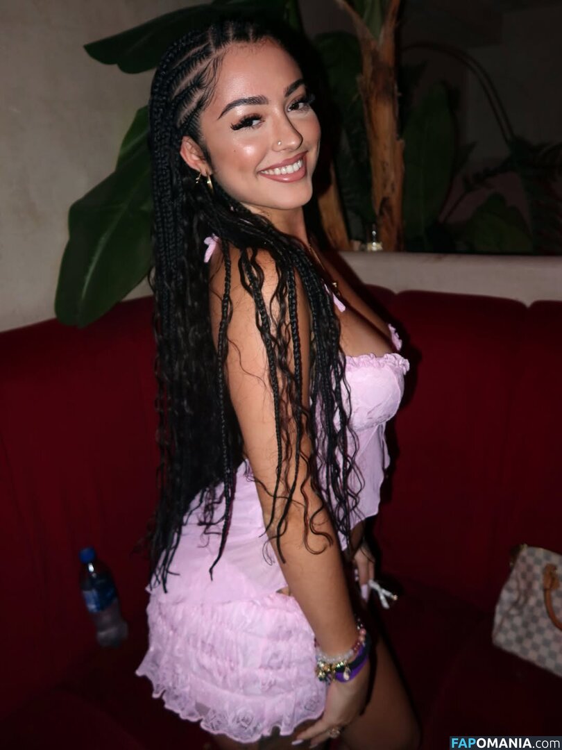 Malu Trevejo / malutrevejo / malutrevejo18 Nu OnlyFans  Foto vazada #119