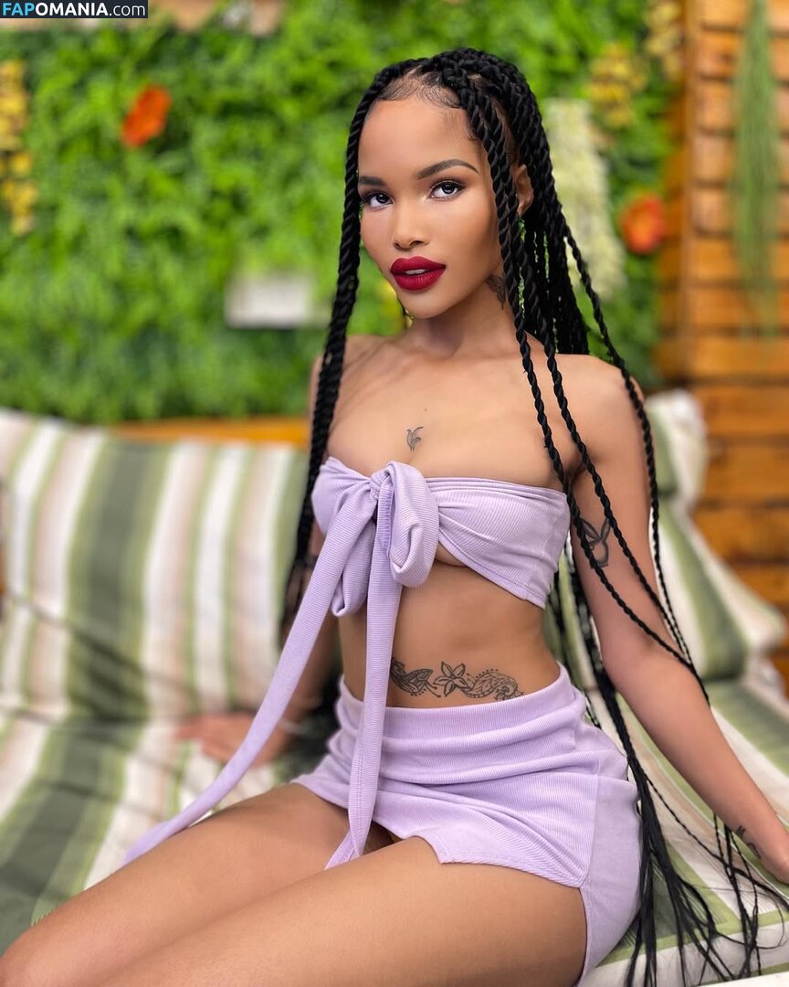 mami.cremee Nu OnlyFans  Foto vazada #1