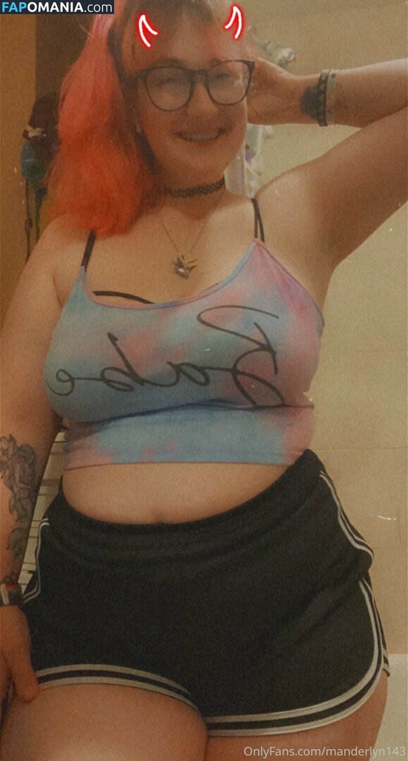 manderlyn143 / manderz145 Nu OnlyFans  Foto vazada #2