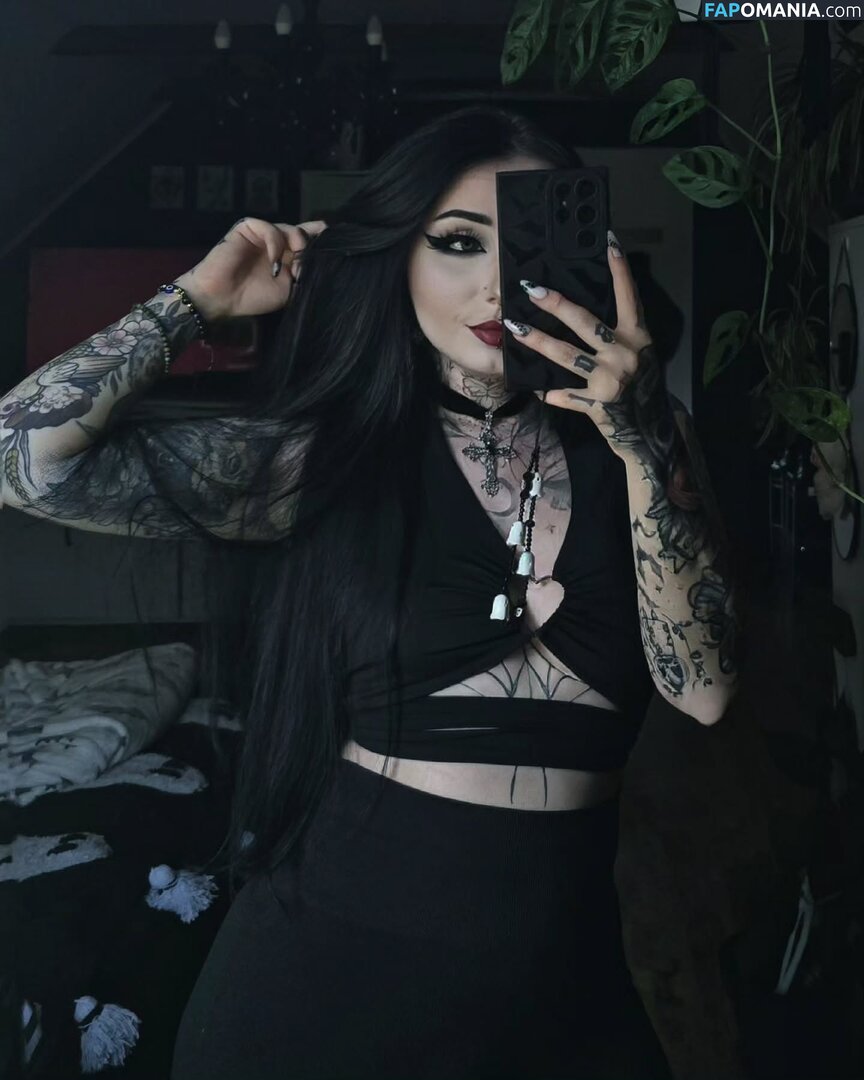 Marciasrarcia / Marta M. Nu OnlyFans  Foto vazada #7