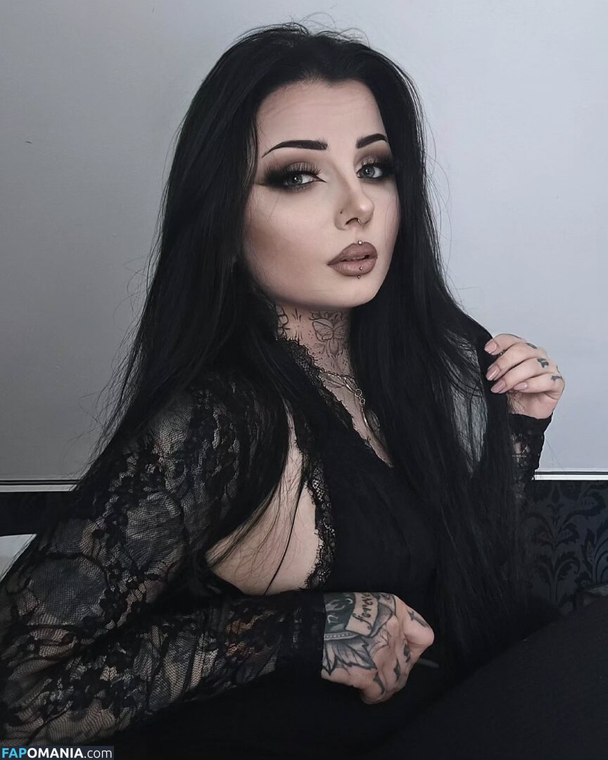 Marciasrarcia / Marta M. Nu OnlyFans  Foto vazada #23