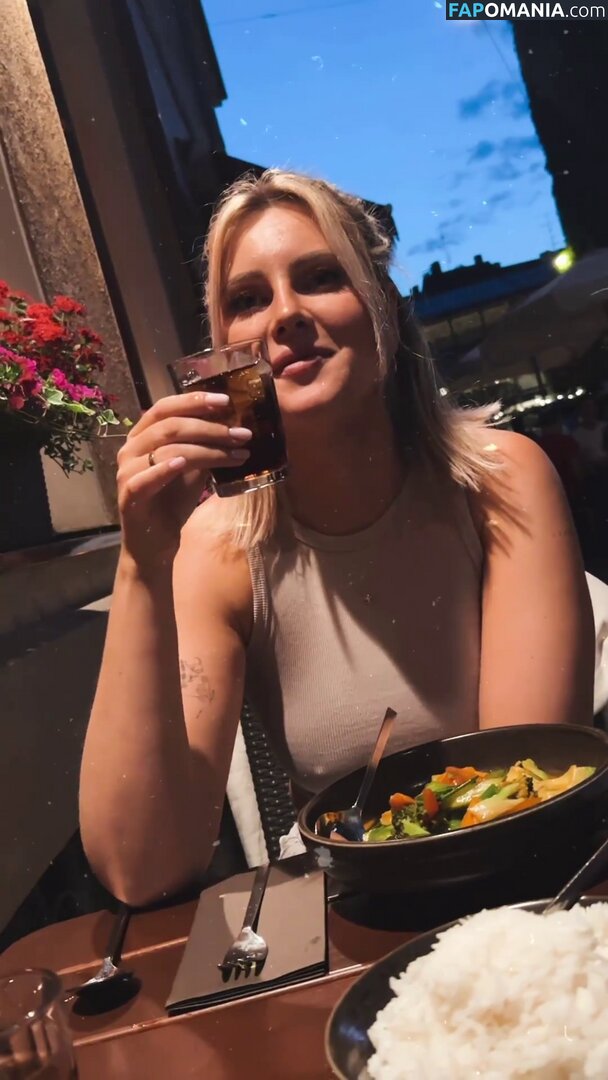 Maren Wolf / jellwolffree / marenwolf Nu OnlyFans  Foto vazada #193