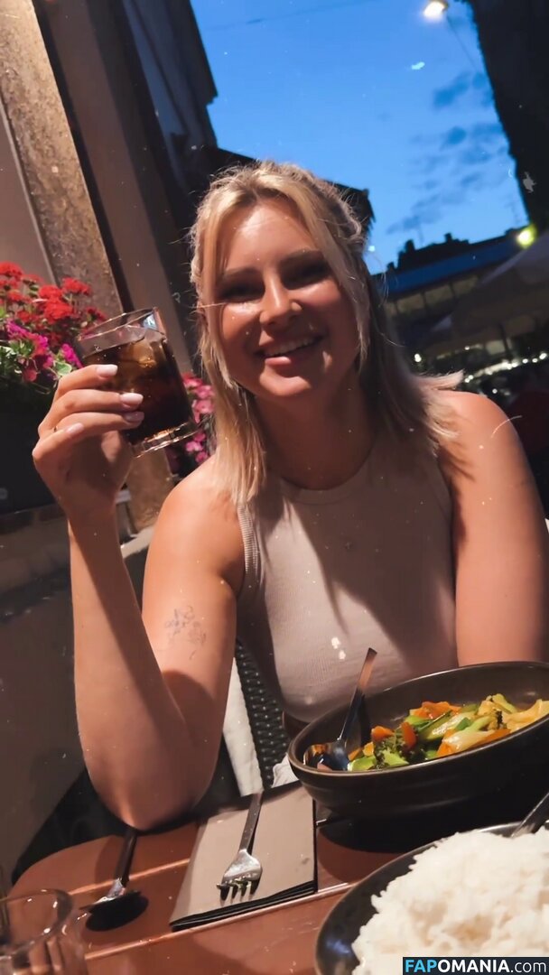 Maren Wolf / jellwolffree / marenwolf Nu OnlyFans  Foto vazada #195