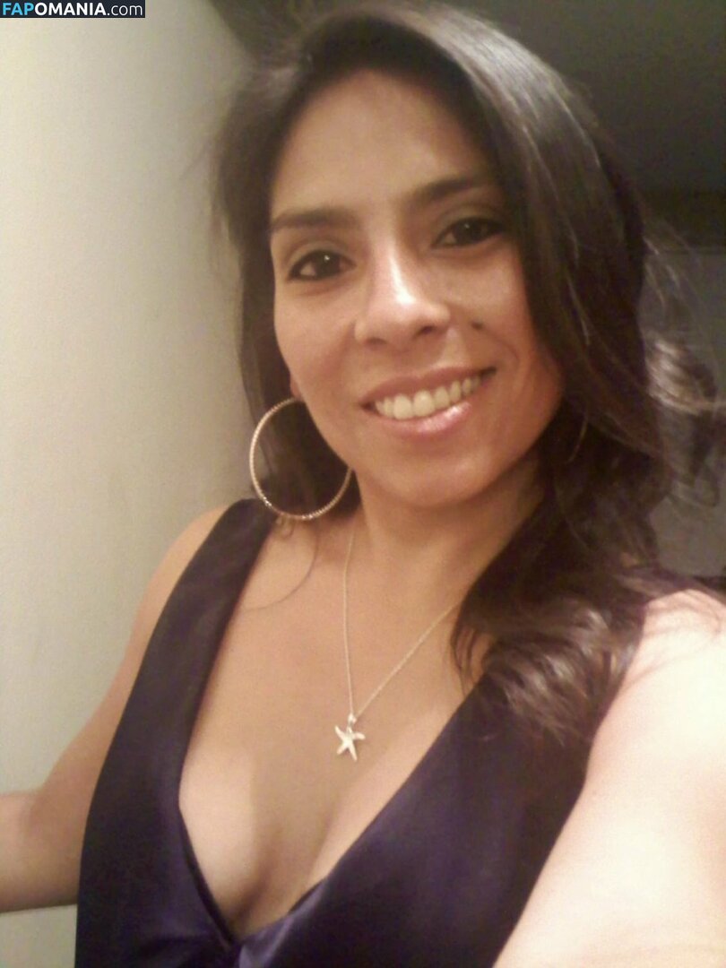 Margie / margie_rasri / margiiee69 Nu OnlyFans  Foto vazada #7