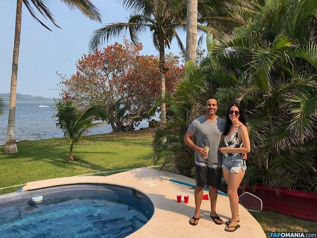 Maria Andrea / andreamezac / https: Nu OnlyFans  Foto vazada #2