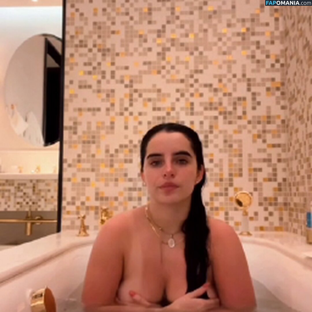 Maria Fernanda Ramos / fernandac1 / maffer_caram Nu OnlyFans  Foto vazada #22