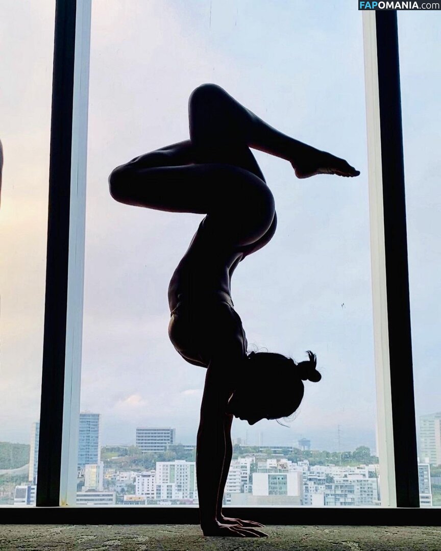 Maria León / mmmarieleon / sargentoleon Nu OnlyFans  Foto vazada #8