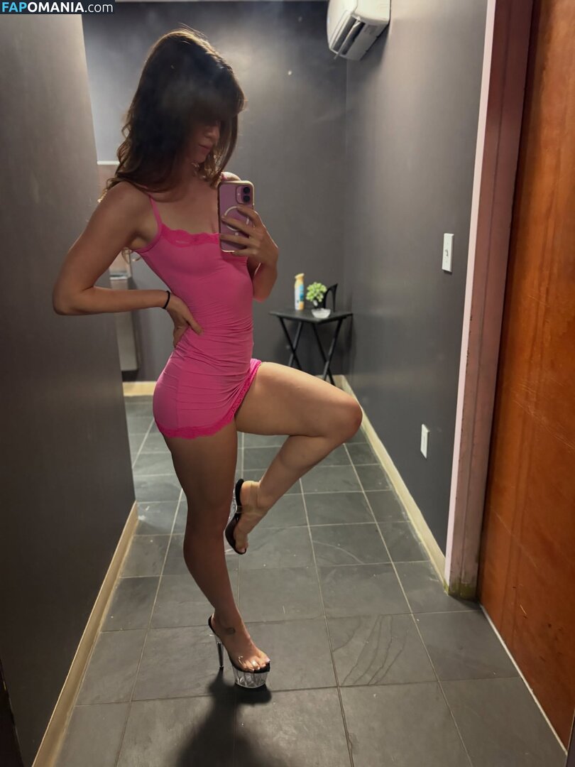 MarieLove220 / marie._.love22 / marieee_loveee Nu OnlyFans  Foto vazada #1