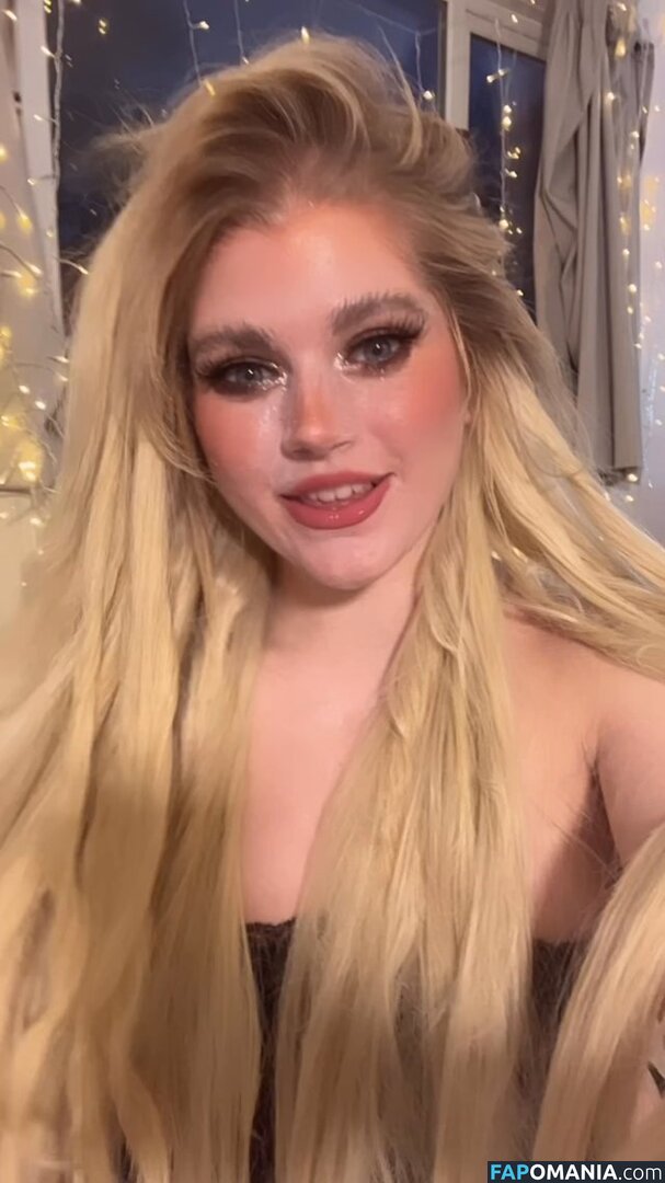 Marina Joyce / marinamewmeow Nu OnlyFans  Foto vazada #7