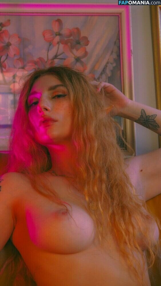 Marinadove / marina.dove / marinaserafina_ Nu OnlyFans  Foto vazada #197