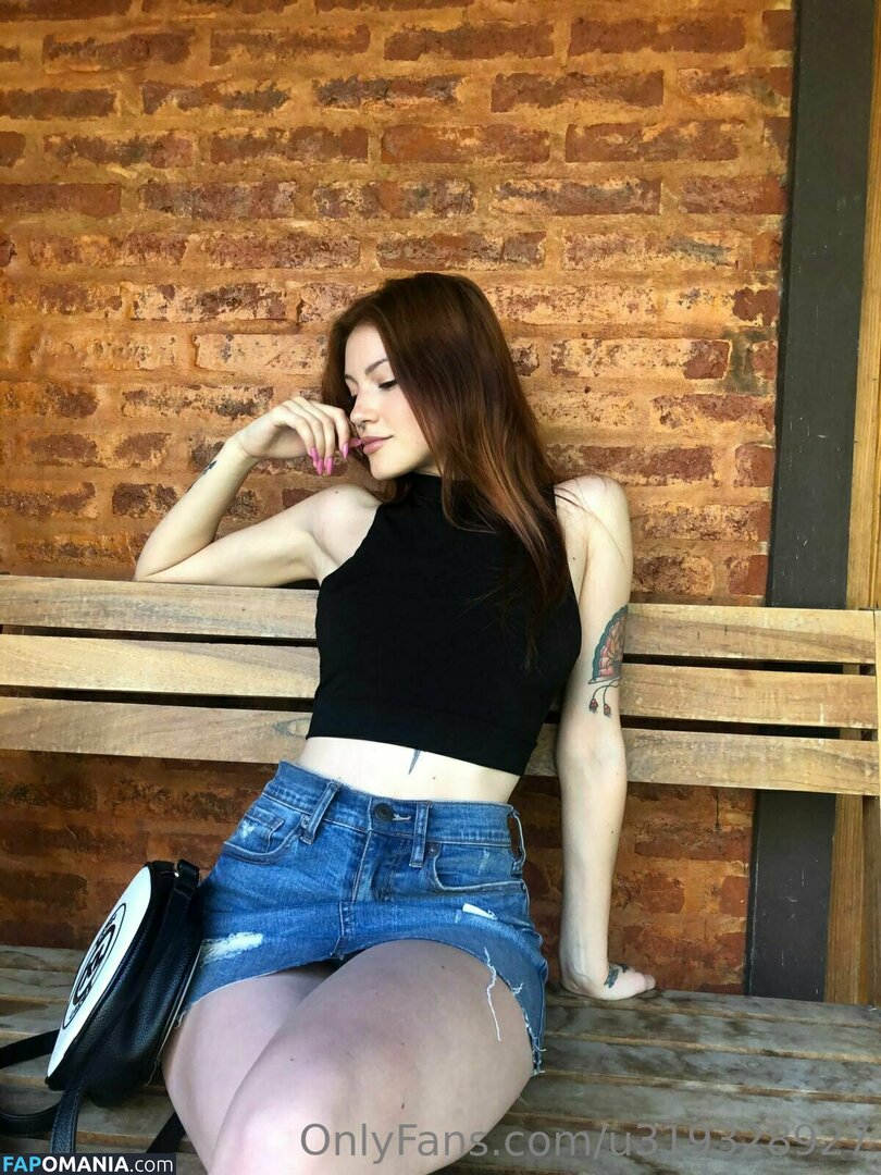 maripositas222 / mariposssa2002 Nu OnlyFans  Foto vazada #10