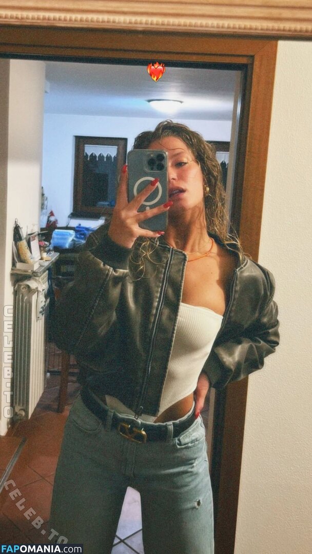 martiitagliabue Nu OnlyFans  Foto vazada #10