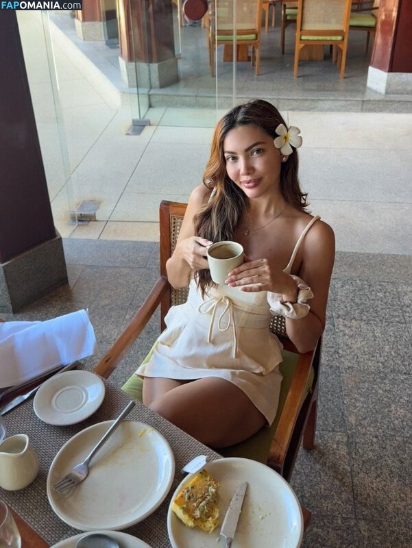 Maureen Montagne (Miss Globe 2021) / maureenmontagne Nu OnlyFans  Foto vazada #7