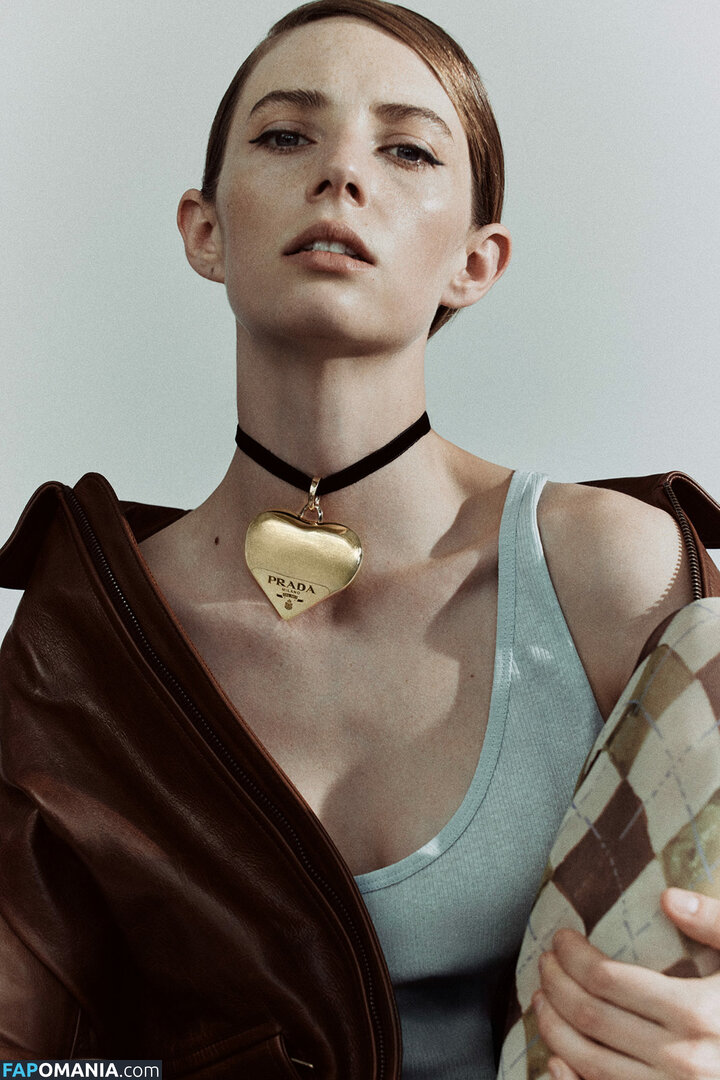 Maya Hawke / maya_hawke / neohawk2 Nu OnlyFans  Foto vazada #178