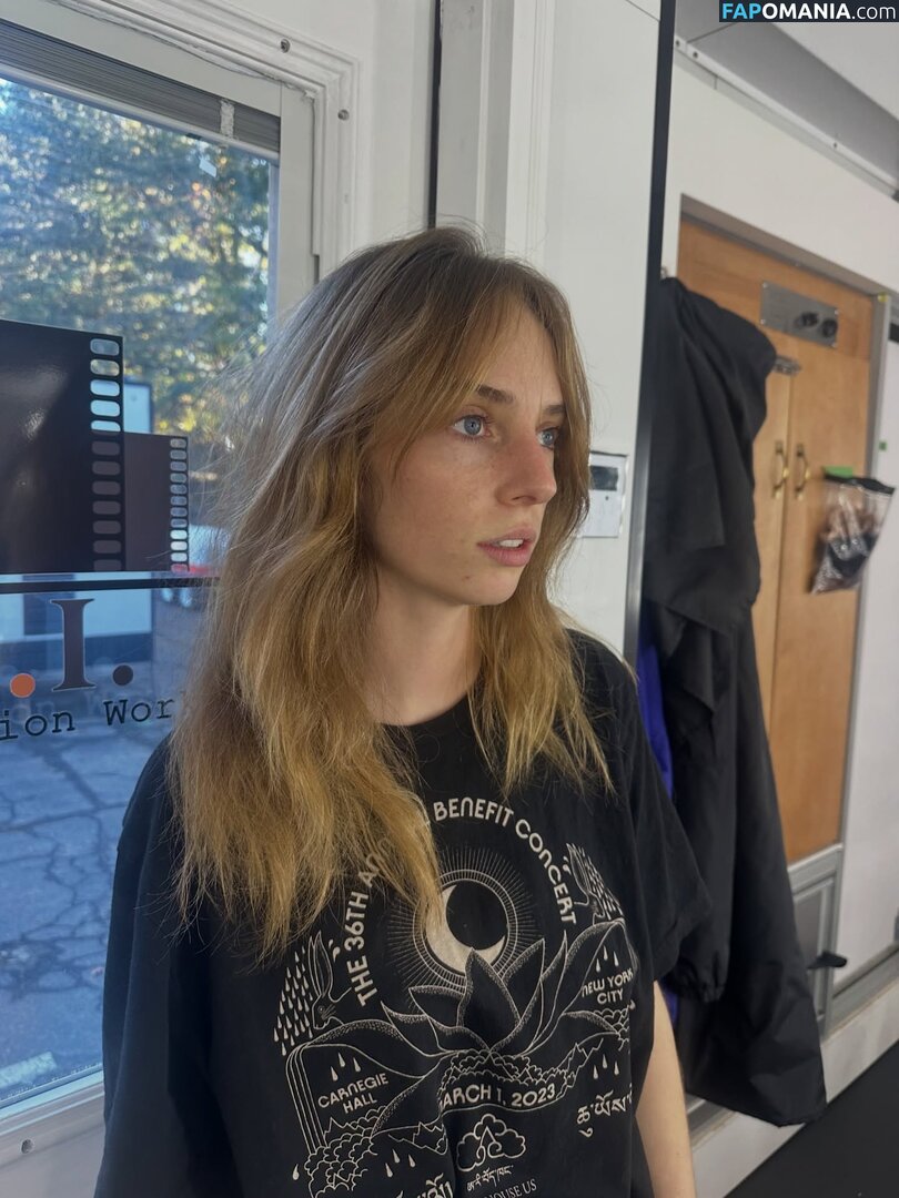 Maya Hawke / maya_hawke / neohawk2 Nu OnlyFans  Foto vazada #478