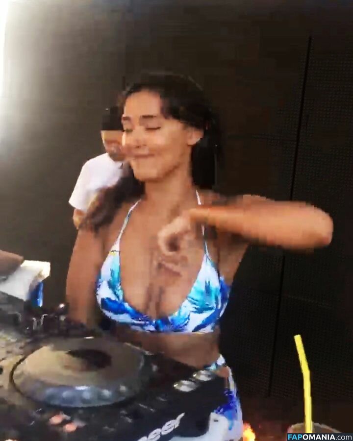 Maya Jama / mayajama Nu OnlyFans  Foto vazada #172