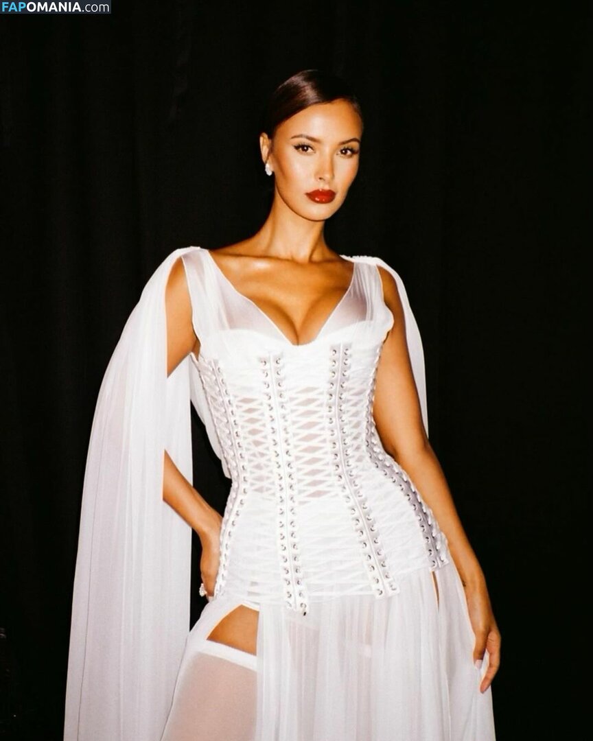 Maya Jama / mayajama Nu OnlyFans  Foto vazada #339