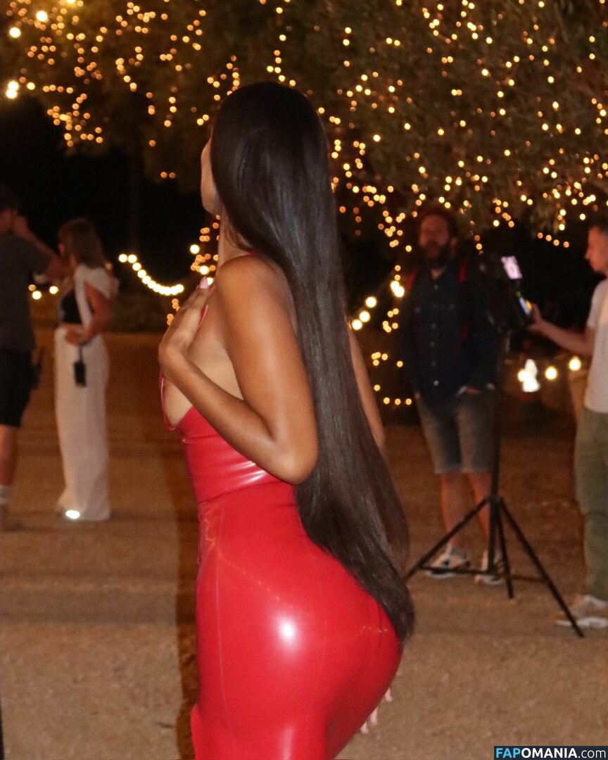 Maya Jama / mayajama Nu OnlyFans  Foto vazada #666