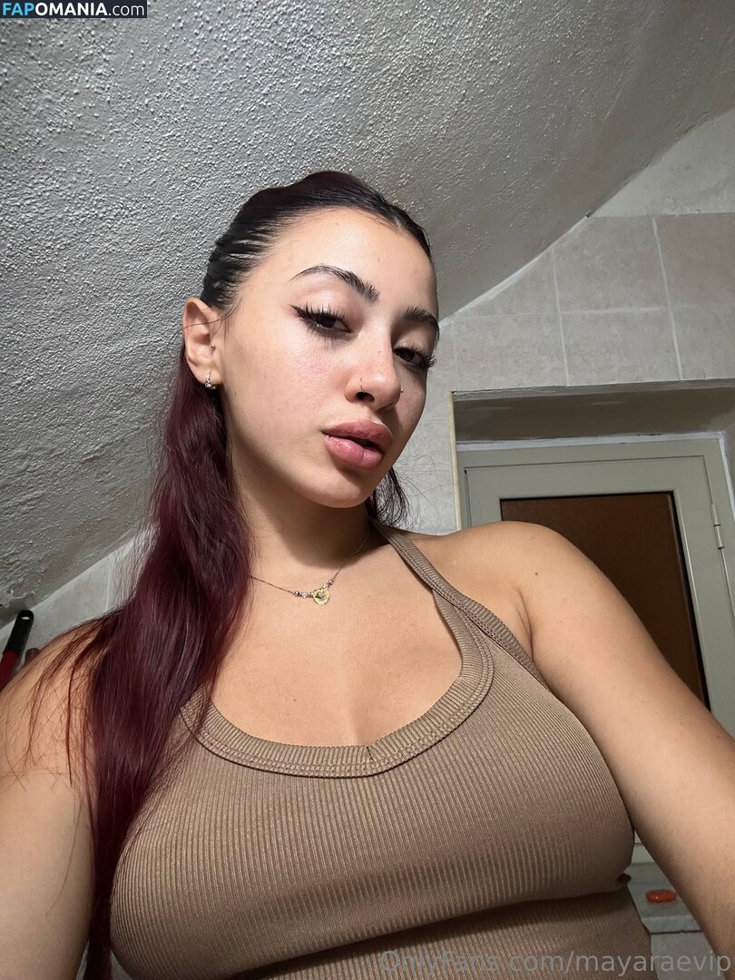 isaswan11 / maya / mayaraaee / mayaraeee Nu OnlyFans  Foto vazada #18