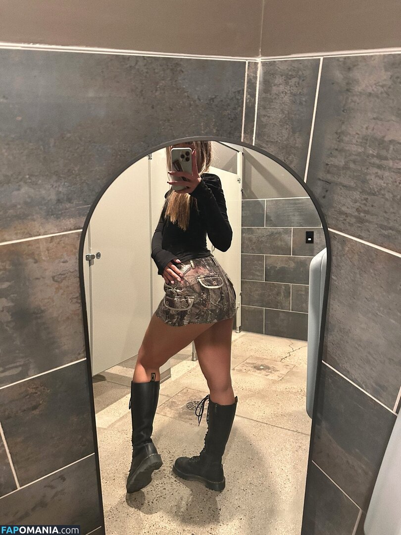 MARSHAXXXMAY / maybemaex / maybexmars Nu OnlyFans  Foto vazada #1