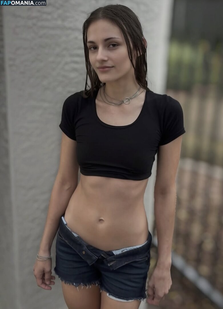 mazikeengme Nu OnlyFans  Foto vazada #4