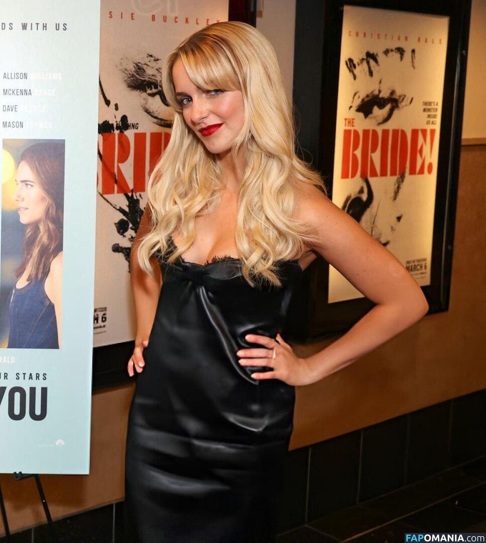 Mckenna Grace / mckennagrace / mckennagraceful Nu OnlyFans  Foto vazada #155