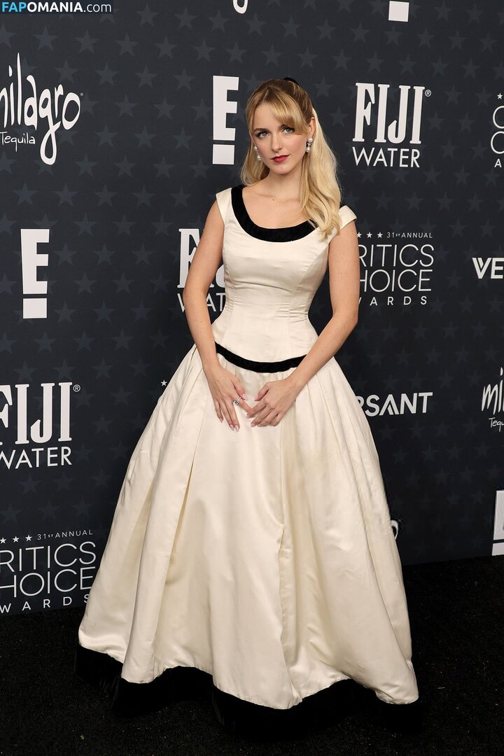 Mckenna Grace / mckennagrace / mckennagraceful Nu OnlyFans  Foto vazada #172