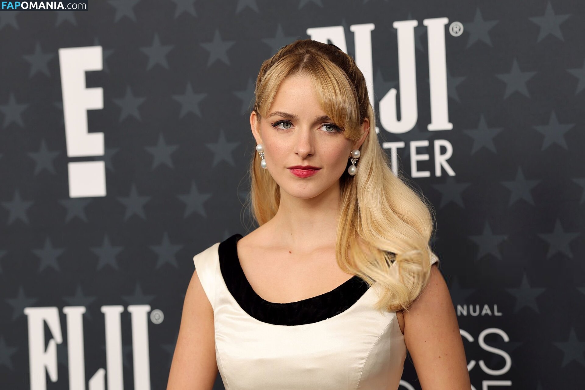 Mckenna Grace / mckennagrace / mckennagraceful Nu OnlyFans  Foto vazada #173